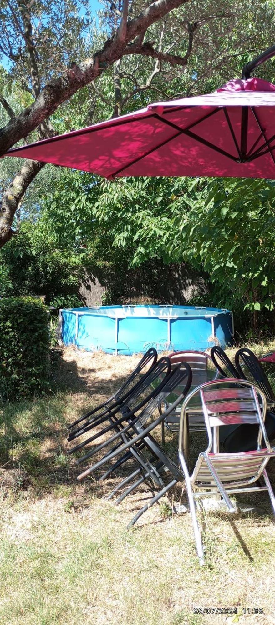 Magnanerie Le Mas D'Elise Boisset-et-Gaujac Esterno foto